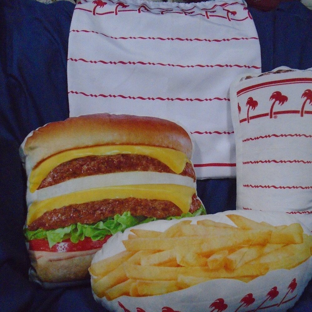 In-N-Out 4 Pc Pillow Set Double Double Cheeseburger Soft Drink Fries Bag Novelty